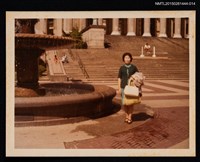 藏品(琦君第一次訪美照14（琦君於哥大獨影）)的圖片