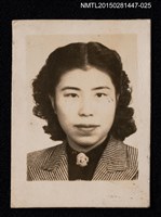 藏品(琦君獨照1-25)的圖片