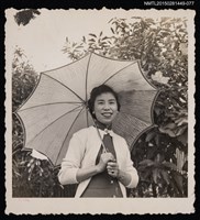 藏品(琦君個人生活照1-77)的圖片