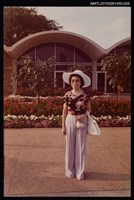 藏品(琦君個人生活照2-29（費城長木公園）)的圖片