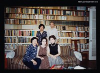 藏品(琦君夫婦與夏志清夫婦及友人合照（琦君夫婦與夏志清夫婦、宋淑萍母女合照）13)的圖片