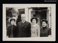 藏品(琦君與林海音等人合照2)的圖片