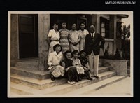 藏品(琦君與林海音、孫多慈等人合照1)的圖片