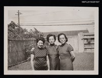 藏品(林海音與張秀亞、王怡之合照)的圖片