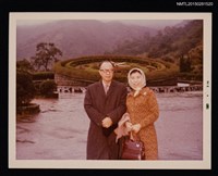 藏品(琦君與梁實秋合照)的圖片