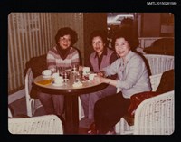 藏品(琦君與鍾麗珠、畢璞合照)的圖片