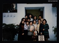 藏品(琦君與簡靜惠、簡宛、吳玲瑤合照)的圖片