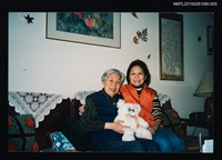 藏品(琦君夫婦與程明琤、譚煥瑛、張鳳等人合照（琦君與譚煥瑛合照）5)的圖片