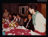 藏品(琦君與文友餐聚合照（與應平書、黃文範、何凡、簡宛、林海音等人合照）8)的圖片