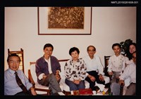藏品(琦君夫婦與林良等人合照1)的圖片