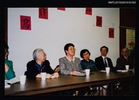 藏品(琦君出席北卡州書友會演講照2)的圖片