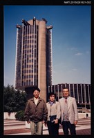 藏品(琦君夫婦出席巴黎文藝座談會與友人合照2)的圖片