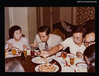 藏品(琦君與文友餐聚合照3)的圖片