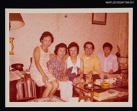 藏品(琦君夫婦與友人立寧家族合照1)的圖片