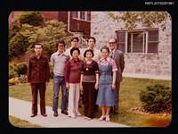 藏品(琦君夫婦與王琰如全家福合照)的圖片