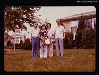 藏品(琦君夫婦與王怡之全家福合照4)的圖片