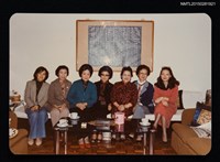 藏品(琦君與林海音、劉咸思、夏祖麗、夏祖葳等人合照)的圖片