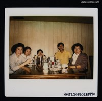 藏品(琦君與心岱、席慕蓉等人合照)的圖片