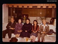 藏品(琦君與朱西寗、李昂等人合照)的圖片