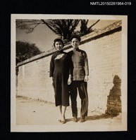 藏品(琦君與友人合照1-19)的圖片