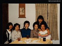 藏品(琦君與友人合照2-37)的圖片