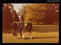 藏品(琦君夫婦與友人照3-52)的圖片