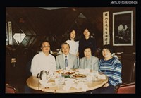 藏品(琦君夫婦與友人照4-38)的圖片