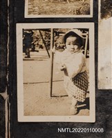 藏品(孩童於戶外獨照)的圖片