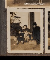 藏品(4人家庭合照)的圖片