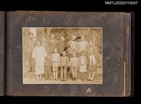 藏品(13人家族合照)的圖片