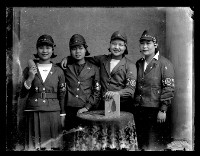 藏品(女護佐四人合照)的圖片