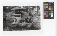 藏品(公園水池邊)的圖片