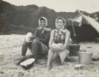 藏品(〈有頭巾的雙女〉)的圖片