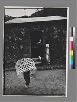 藏品(〈石屋前姐弟，九份(石屋前的玩童)〉)的圖片