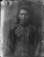 藏品(竹東寫真館玻璃版底片327)的圖片