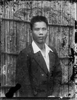 藏品(竹東寫真館玻璃版底片332)的圖片