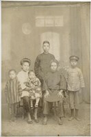 藏品(日治時期全家福)的圖片