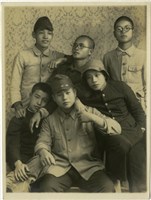 藏品(室內影棚系列肖像2)的圖片