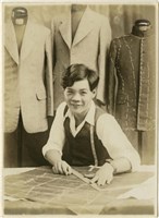 藏品(室內影棚系列肖像3)的圖片