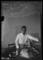 藏品(洪孔達玻璃版20)的圖片