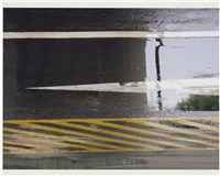 藏品(柏油路面倒影、黃色斜紋)的圖片