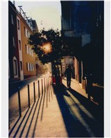 藏品(逆光街景 一人背影)的圖片
