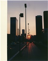 藏品(逆光高樓街景 ROUSSEI / GAN)的圖片