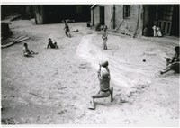 藏品(六個小孩玩球)的圖片