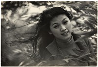 藏品(〈飄飄欲仙〉：戶外女子頭髮飛起，胸像)的圖片