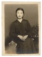 藏品(女性身影照片53)的圖片