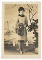 藏品(女性身影照片84)的圖片