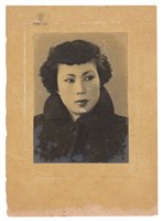 藏品(女性身影頭像2)的圖片