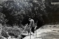 藏品(〈駝背的老婦〉)的圖片