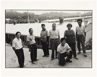 藏品(《地動情長-九二一家族記》系列：〈許錦瑞家族-1〉)的圖片